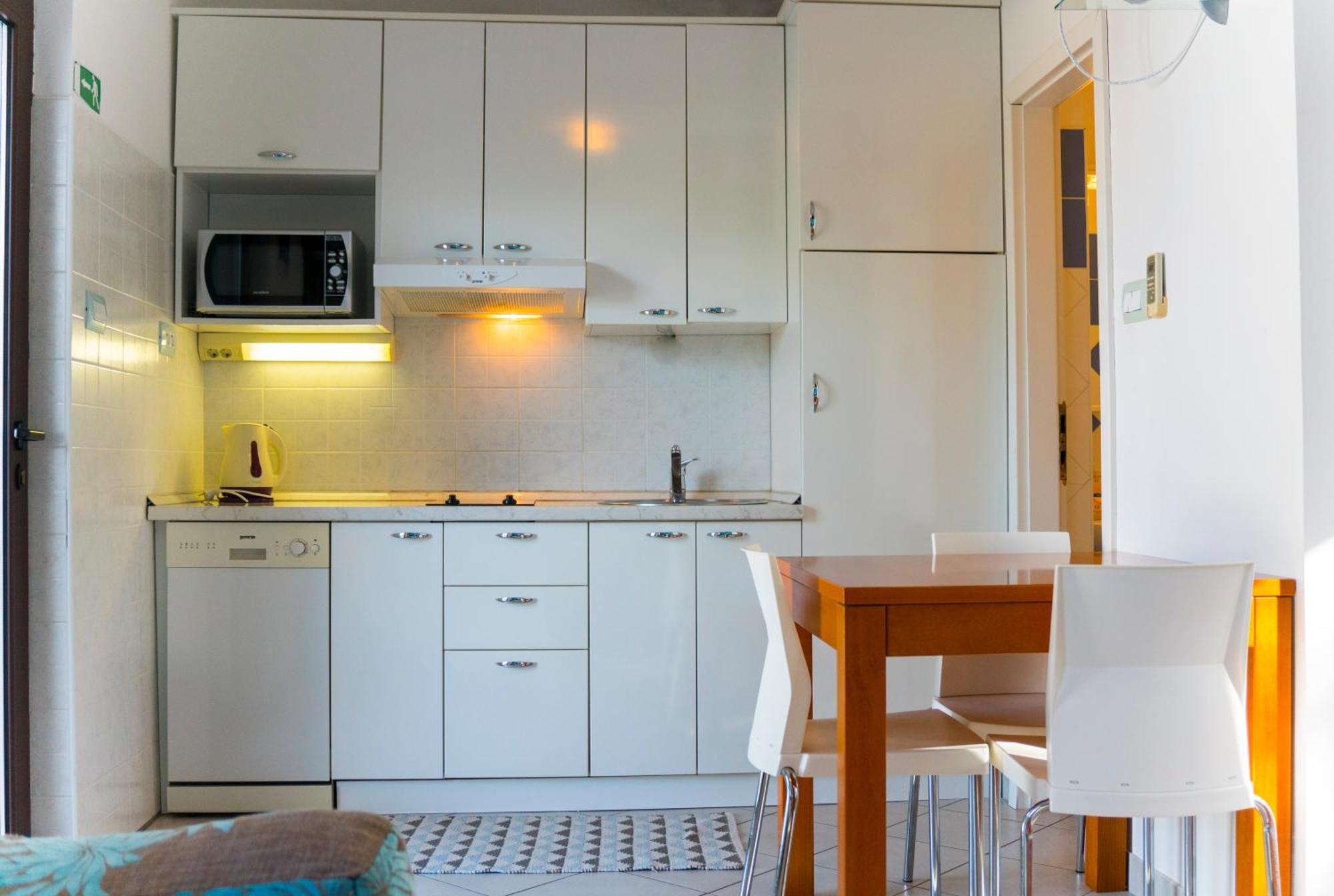 The Sea House Apartments Вис Стая снимка